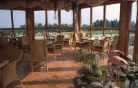 Hotel & Landgasthof Bergwirt Hotels in Vehlberg