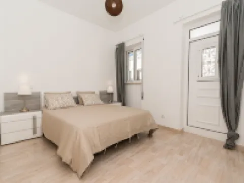 2Bedroom House Cozy Typical Restored Single Storey 5 Min from the Fuseta Beach Hotels in Fuseta