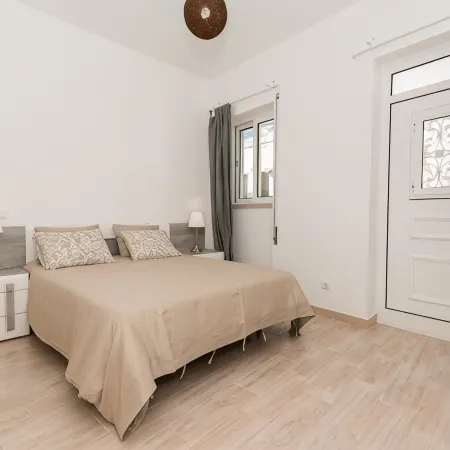 Cozy Fuseta Townhouse with Terrace & Roof Solarium, 5Min to Beach