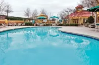 La Quinta Inn & Suites by Wyndham Greenville Haywood Hotels in Wade Hampton