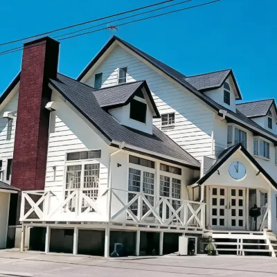 Pension Ichigo No Monogatari Hotels near Izanagi Shrine