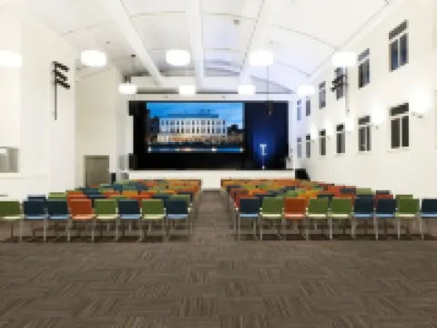 เอลีต สตาดโชเทลเลต เอสกิลสตูนา, โรงแรม แอนด์ สปา โรงแรมในเอสกิลสตูนา