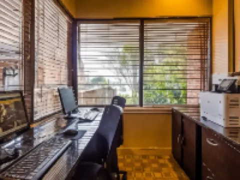 เบสท์เวสเทิร์นพลัส โคสต์ไลน์อินน์ โรงแรมในวิลมิงตัน