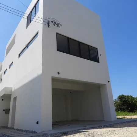 Ms Resort Yomitan Building C