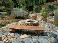 Villa Dan Cafe Air Luwihajahill Hotels in Megamendung Subdistrict