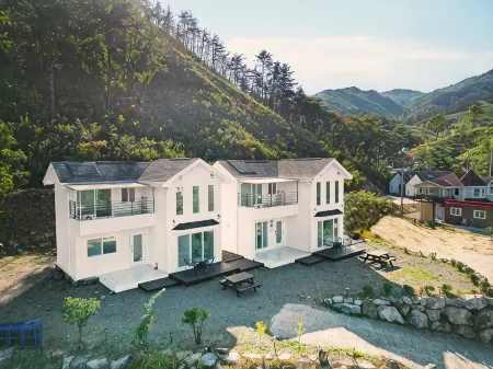 Donghae Mangsangpapa Pension