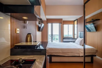 Tokyo Riverside Apartment @ Pik 2 Hotels near Tanjung Pasir Beach