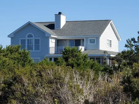 Beautiful 3 Bedroom, Ocean View home on BHI