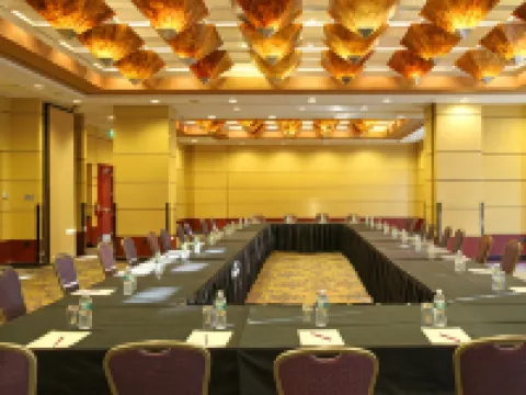 พิเออร์ 5 โรงแรม บัลติมอร์ โรงแรมในบัลติมอร์