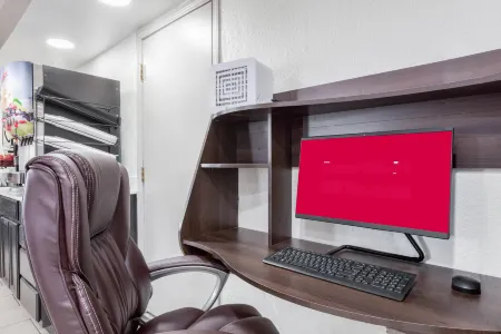 Red Roof Inn Forrest City Отели рядом с достопримечательностью «Форрест-Сити Рекреэйшен»