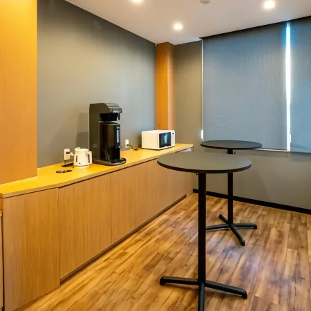 R9 Hostel Tochigi Ekimae - Male Only