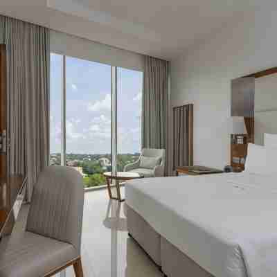 Pyramid Continental Hotel Rooms