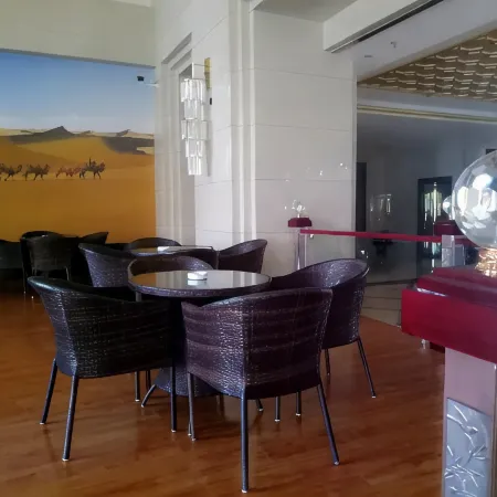 Sunshine Seaview Hotel