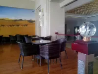 Sunshine Seaview Hotel - breakfast