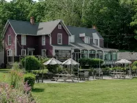 Plum Point Lodge Hotels in Yates County