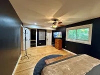 Orchard Mountain Cabin, Enchanting Retreat – Exclusive Lakefront Sanctuary - Alphydda