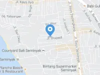 Harris Hotel Seminyak Hotels near Double Six