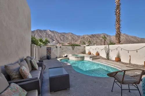La Quinta Cove Private POOL home, close to Paribas, Golf, Coachella & Stagecoach - 4-Sterne