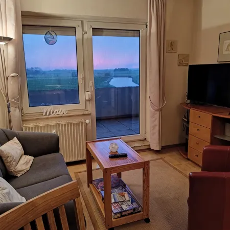 Apartment with a sweeping view of beautiful sunsets