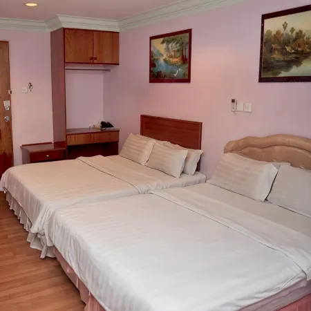 Hotel Deleeton Отели рядом с достопримечательностью «Центр Поинт Сабах»