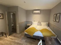 Villa Piazzetta Hotel a Bacau