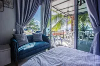 Beachboy Chalet by the Beach - 4-Star