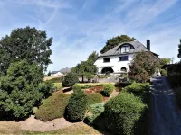 Les Alisiers Hotels in Houffalize