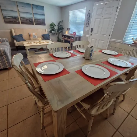 Pet-Friendly Gulf Coast Cottage, Fenced Yard, Game Room, Near Beach & Springs
