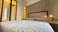 Premium 3BR 7Guest! beside aeon bsd - 2-Star
