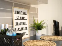 Reardon Apartment - Parking/Wifi - Warwick Hotels in Warwick