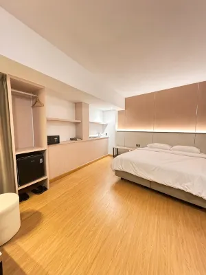 โรงแรมหมิงพารากอน โรงแรมใน