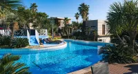 Jeju Hotel Scarboro - Pools
