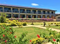 Yadua Bay Resort & Villas - Mountain view