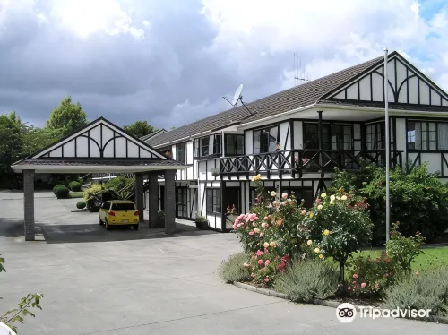 Kingswood Manor Motel - Интернет