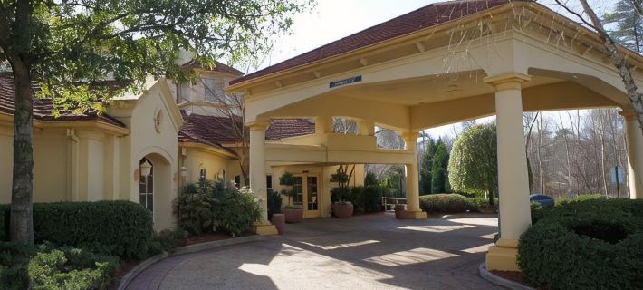 La Quinta Inn & Suites by Wyndham Raleigh Cary Hotele w: Wake County