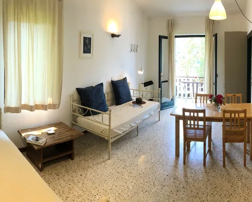 Directly on the lake with panoramic views Hotels in Idro