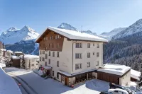 Hotel Alpensonne - Panoramazimmer & Restaurant - 3-Star