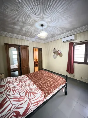 APPARTADAKAR F5 for rent Cité-Batrain - MERMOZ- OUAKAM-DAKAR - Holiday Apartments