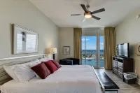 Bella Luna -12th Floor Unit with Fabulous panoramic view of Ole River