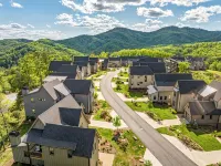 Blowing Rock | Mountain Views, Club Access & Fireplace