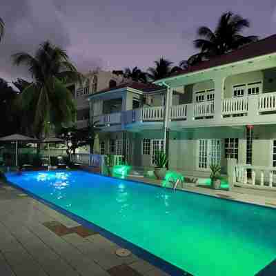Studio w Pool Near IGY Marina, Beach & Amenities Fitness & Recreational Facilities
