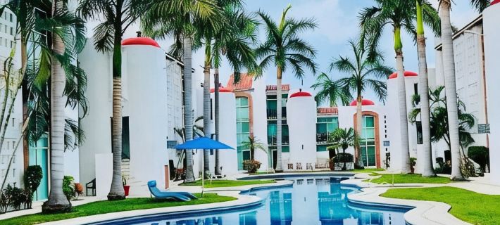 Ixtapa Family Vacation condo - 3 mins drive to hotels zone and beaches! Hotels in Ixtapa Zihuatanejo
