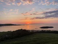 Central Portballintrae Coastal Bungalow. - 3-Star