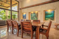 Private Luxurious Beachfront Villa with Chef, Household Staff, Concierge - 4 tähden