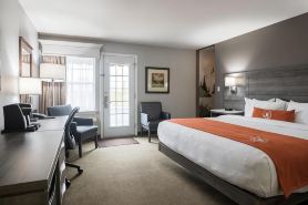 Amsterdam Inn & Suites Moncton