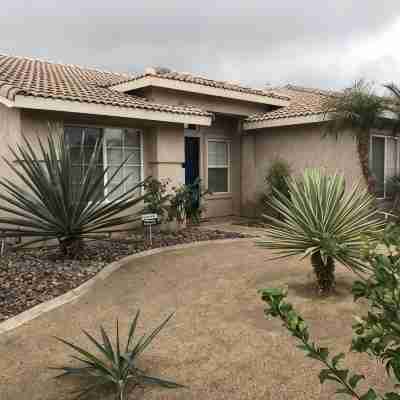 Desert Oasis!! Pool + BBQ Upgraded Home with Stunning View! Hotel Exterior