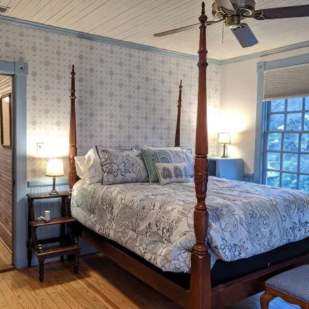 Southern charm Riverside