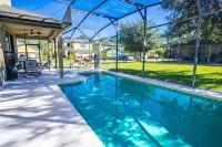 Family Villa with Home Theater, Private Pool and Game Room - WiFi