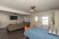 Stunning A-Frame on Main Water of Cedar Creek Lake - 4-Star