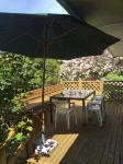 Chris's Cabin | Private Garden, Large Deck | Sleeps 8 in Greytown - 무료 와이파이
